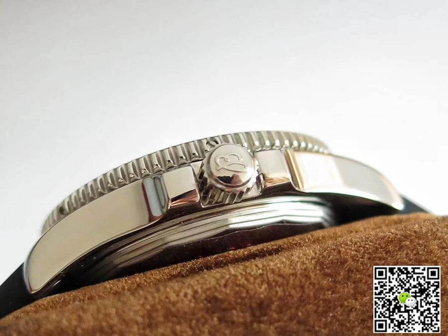 Breitling Superocean Chronometre A1736402.BA32 ZF Factory 1:1 Best Edition Replica Watch Swiss ETA2824